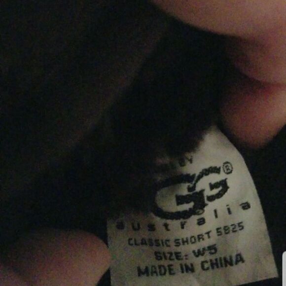 UGG Chocolate short style size 5 good condition - Picture 14 of 14